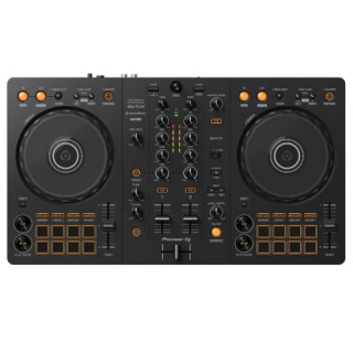 Pioneer DDJ-FLX4 at Platinum Records